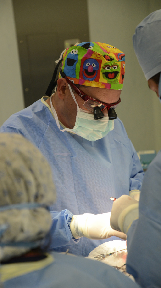Dr. Jóse Luis Cadena S.